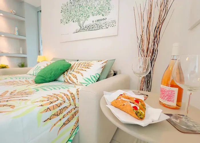 Villamaresicilia E Stanze Nel Lungomare 4* إيسبيكا