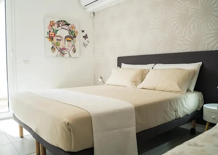 Villamaresicilia E Stanze Nel Lungomare 4* إيسبيكا