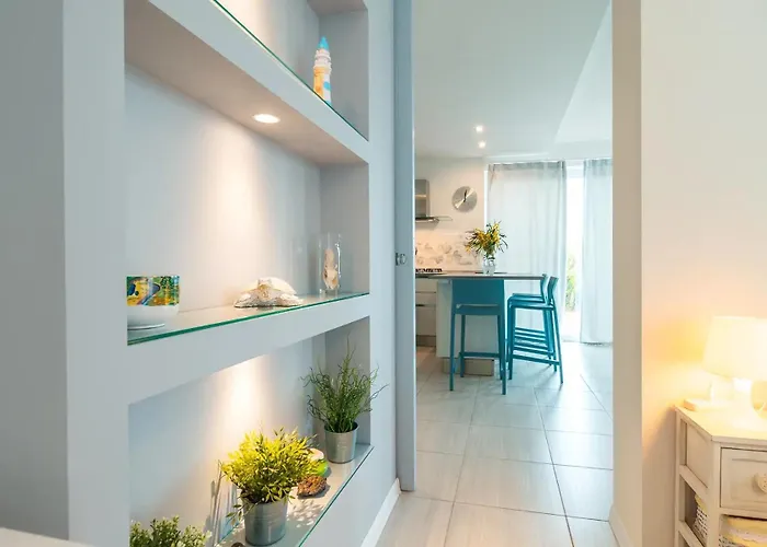 Villamaresicilia E Stanze Nel Lungomare بيت ضيافة 4*