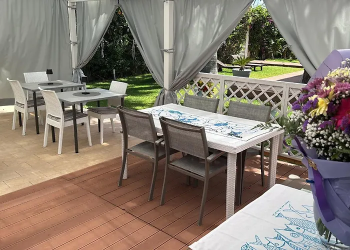 Villamaresicilia E Stanze Nel Lungomare إيسبيكا